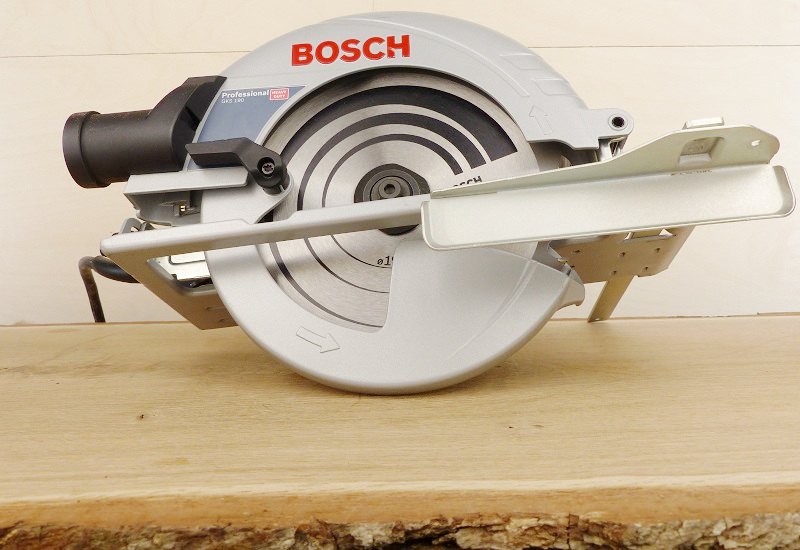 Bosch GKS 190 Test: Professional Handkreissäge Praxistest [2021]